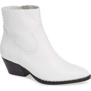 Something Navy Wesley White Cowboy‎ Booties 7.5